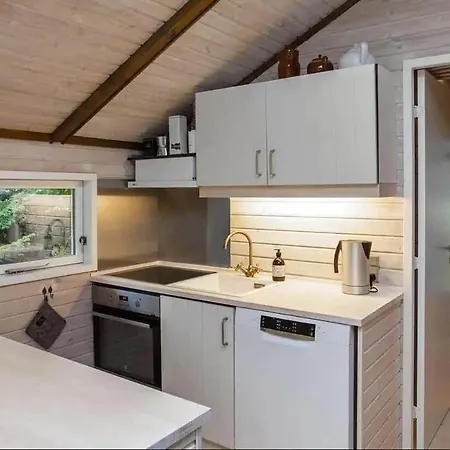 Casa de Férias M353-vaeggerlose-sortpoppelvej-15 Bøtø By